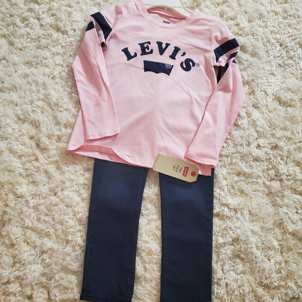 Levi's 2 PC outfit